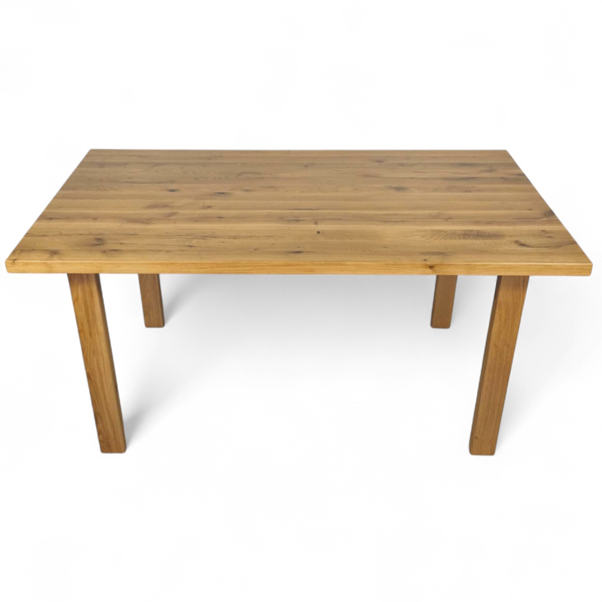 Stół dębowy na drewnianych nogach