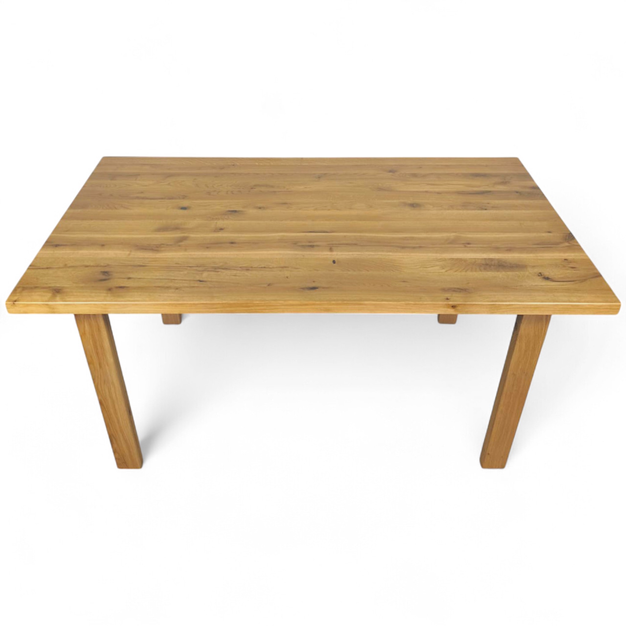 Stół dębowy na drewnianych nogach